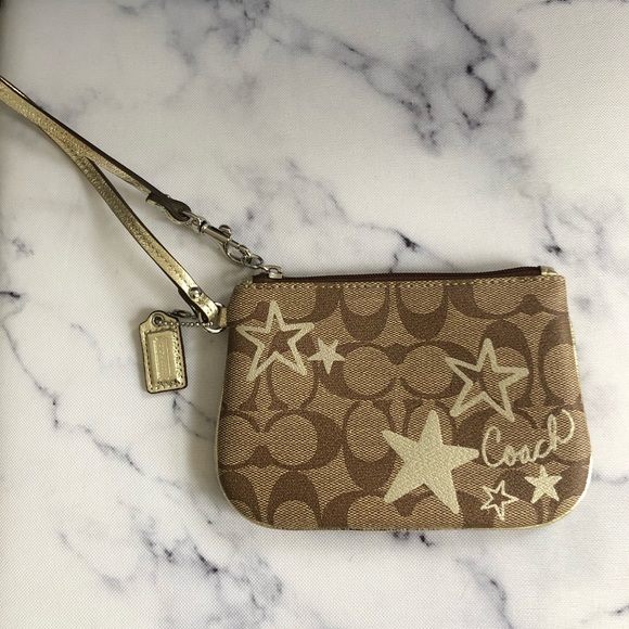 Coach Handbags - Coach wristlet